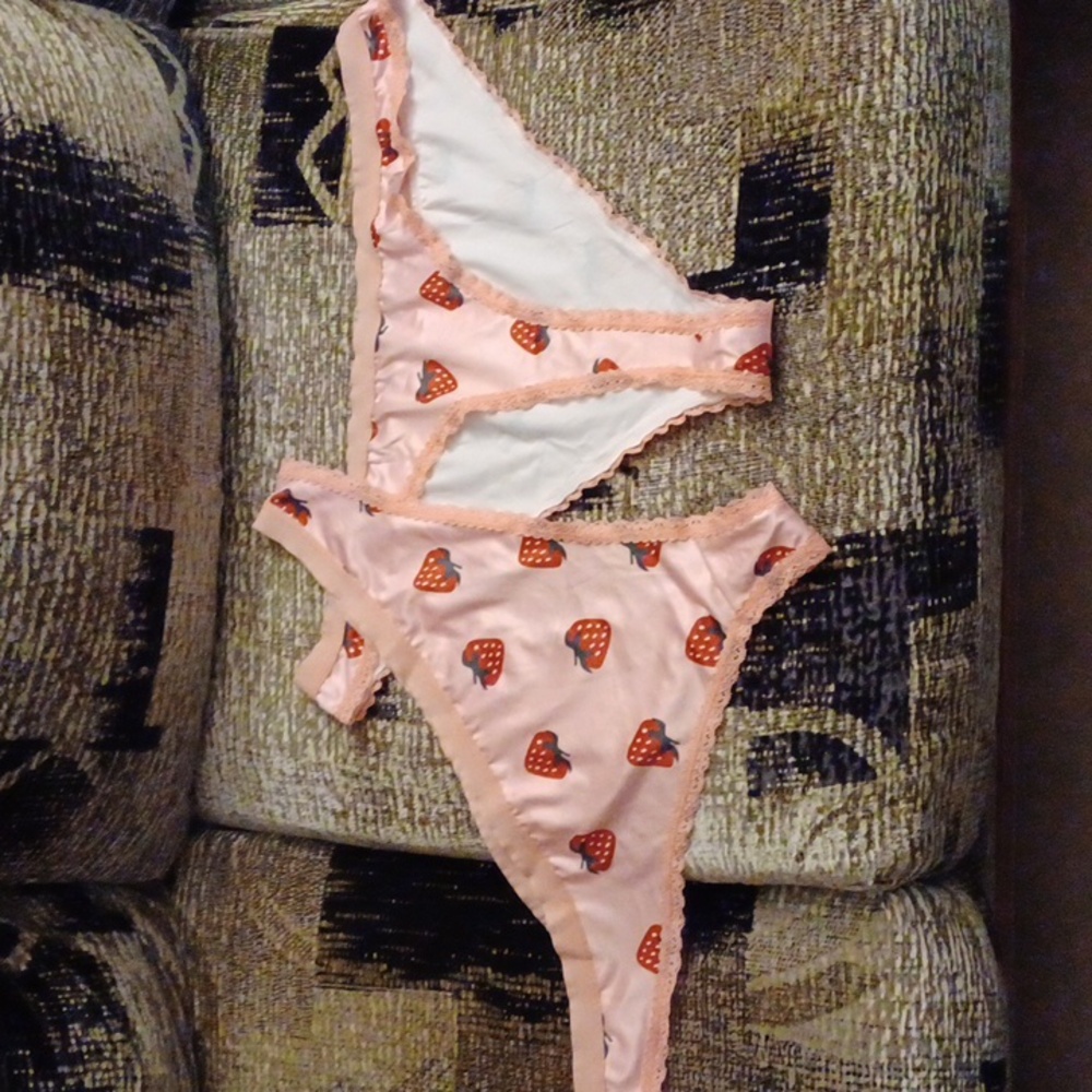 4/$40 New Strawberry Print Pink Women's Thong-Style Panties (2) - Size 5XL (4X)